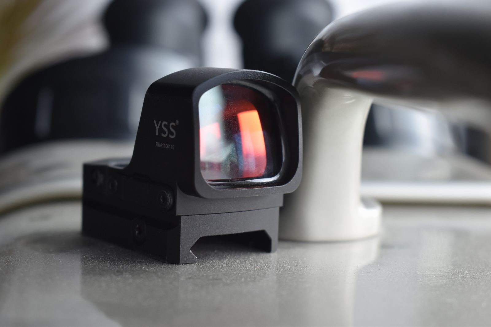 This promotional copy was created specifically for the YSS 3 MOA Red Dot Sight, targeting shooting enthusiasts, hunters, military and police personnel, and other target audiences. The opening paragrap...
