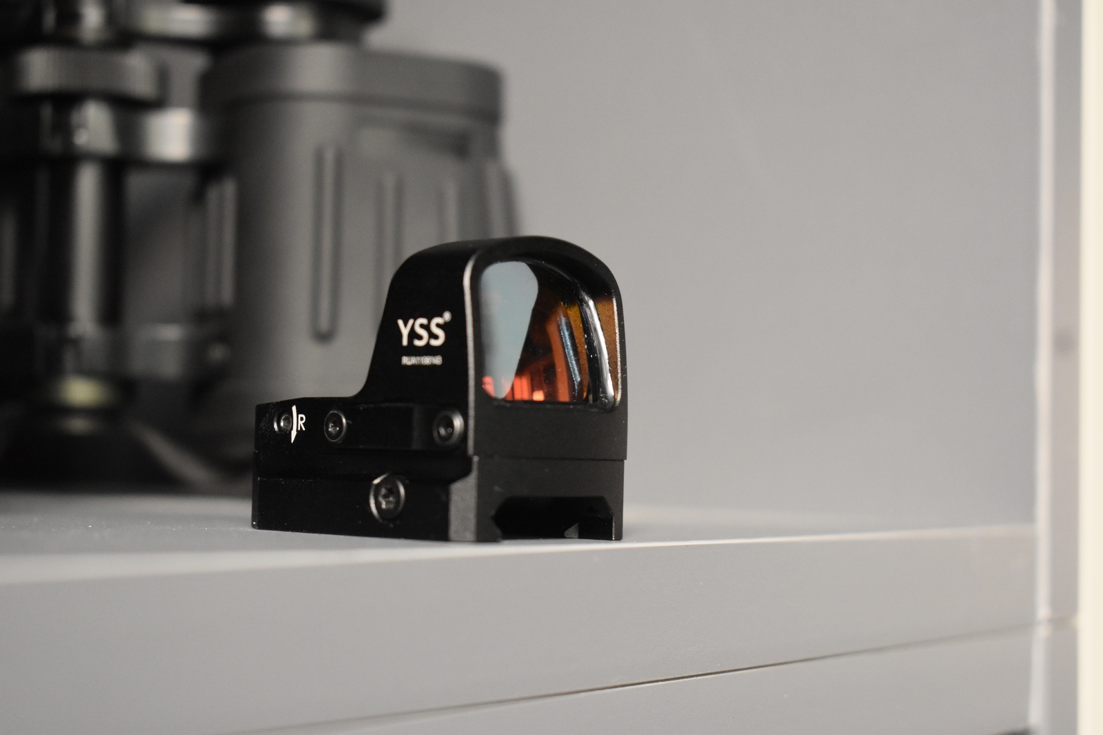 The promotional copy focuses on the advantages of YSS 3 MOA 26×23-mm red dot scope, such as accurate aiming, optical performance, durability and wide applicability, etc. Through vivid language and di...